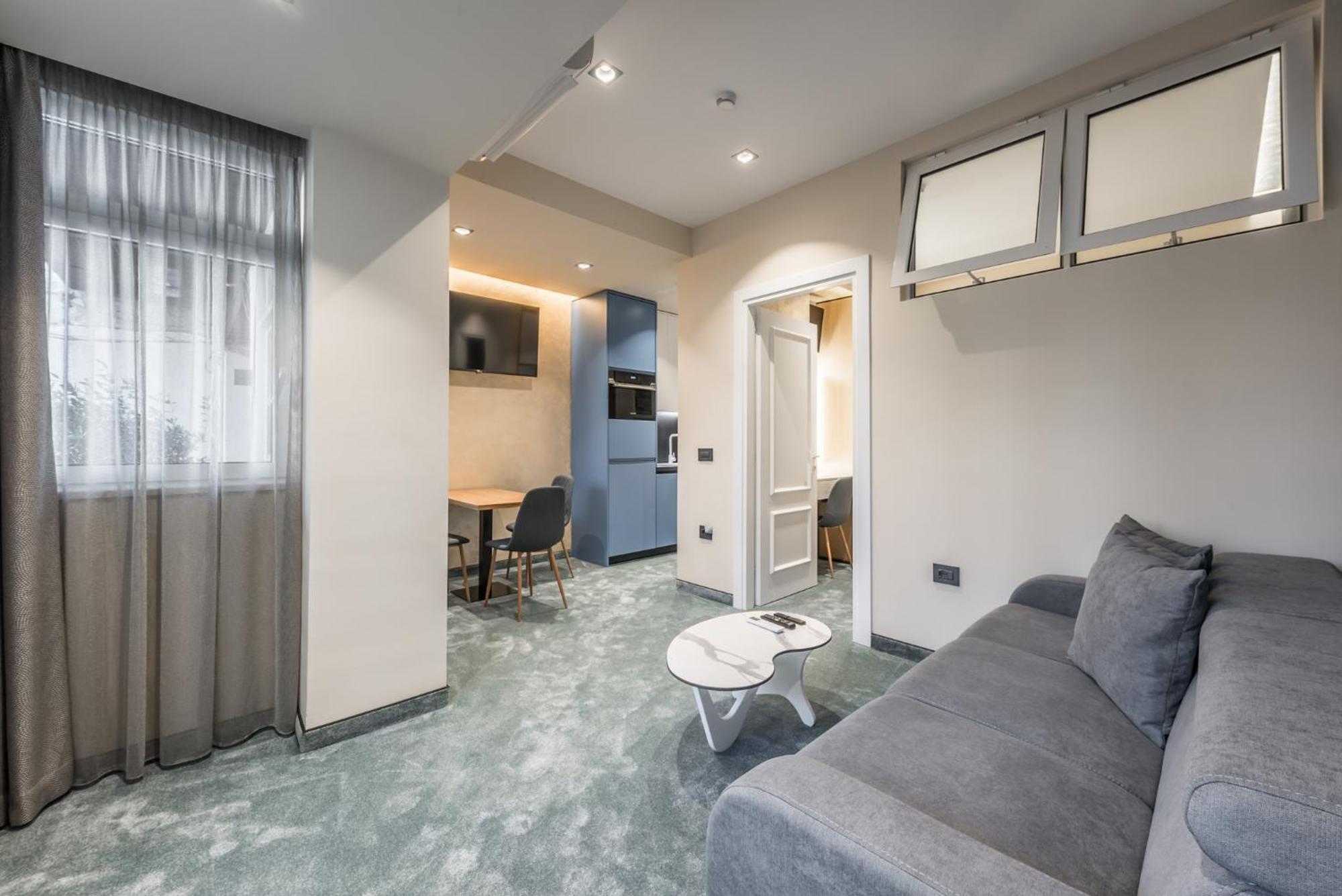 Piazza Luxury Apartments ティラナ エクステリア 写真